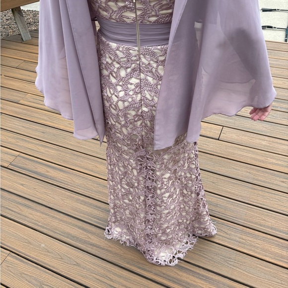 Mother of the Bride Groom Formal Floor Length Chiffon Lace Evening Dress - Picture 12 of 13